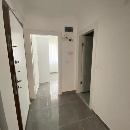 Appartement Apt Center 1+1 *